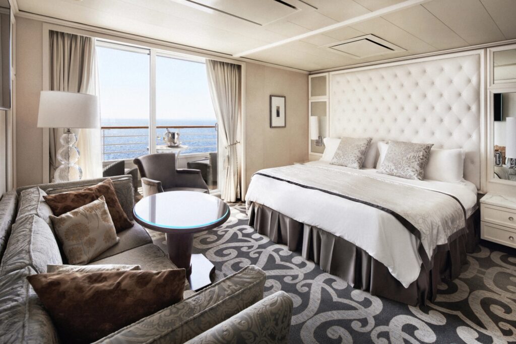 Crystal Serenity : Aquamarine Suite Veranda Classic